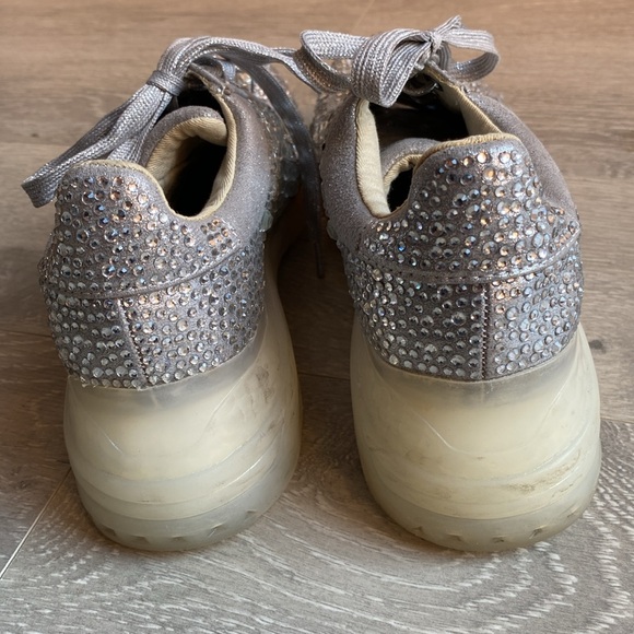 Steve Madden sparkly Carissa sneakers 8 mirror disco - Picture 8 of 14